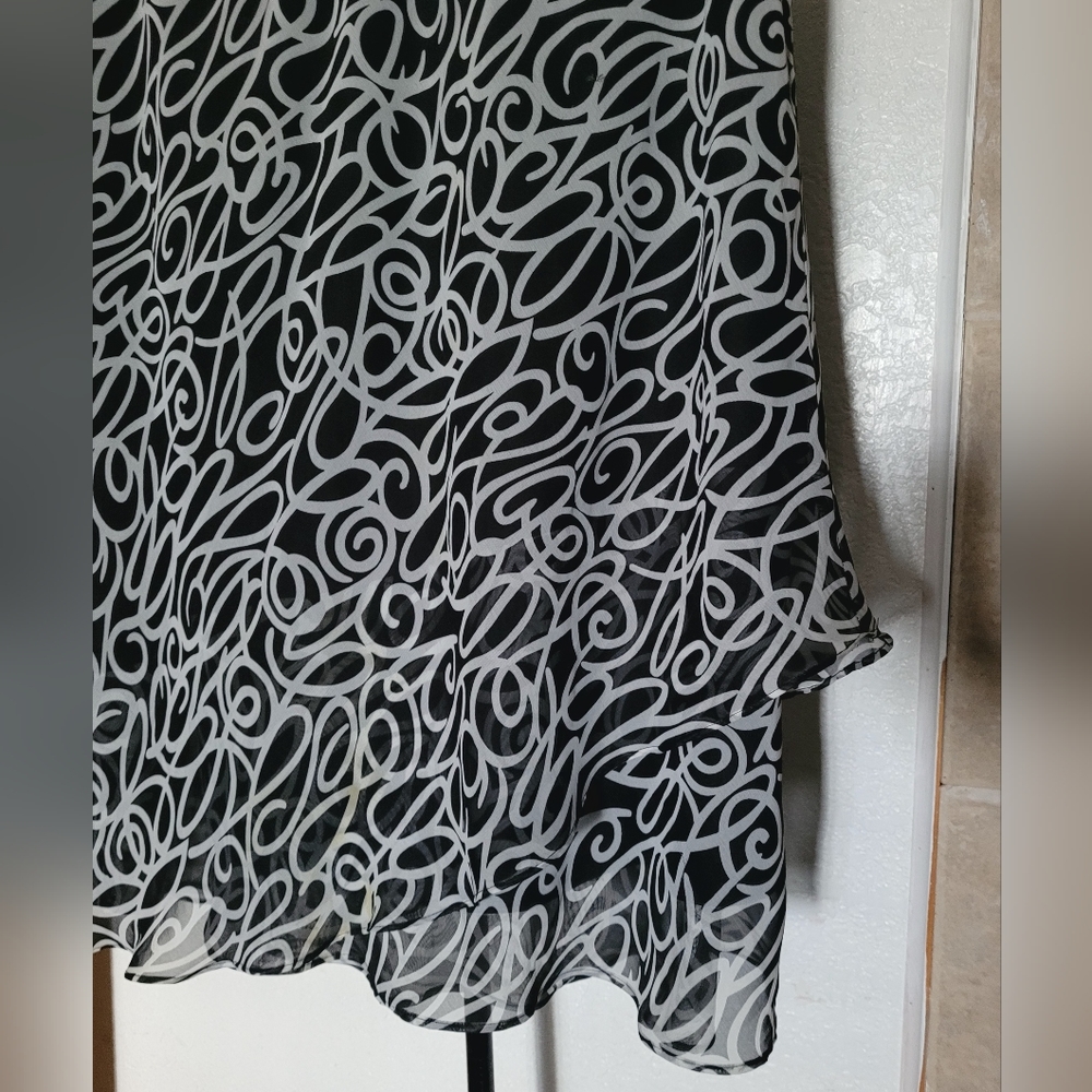 KSL Layered Ruffly Skirt - Picture 2 of 4
